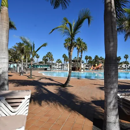 Book Jet - Oasis Dunas Relax & Maxi Pool *